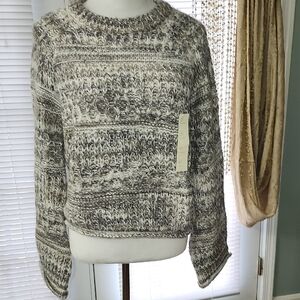 Universal Thread Gray Patterned Crew Neck Sweater